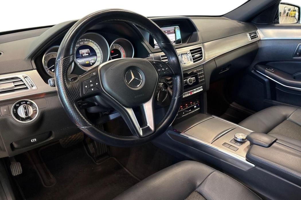 MERCEDES-BENZ E 2013