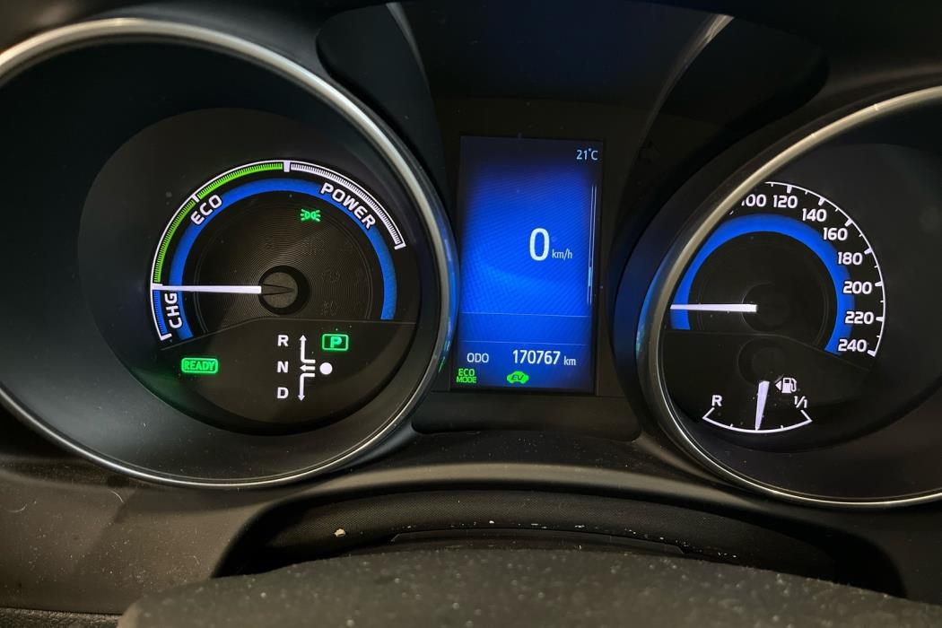 TOYOTA Auris 2017