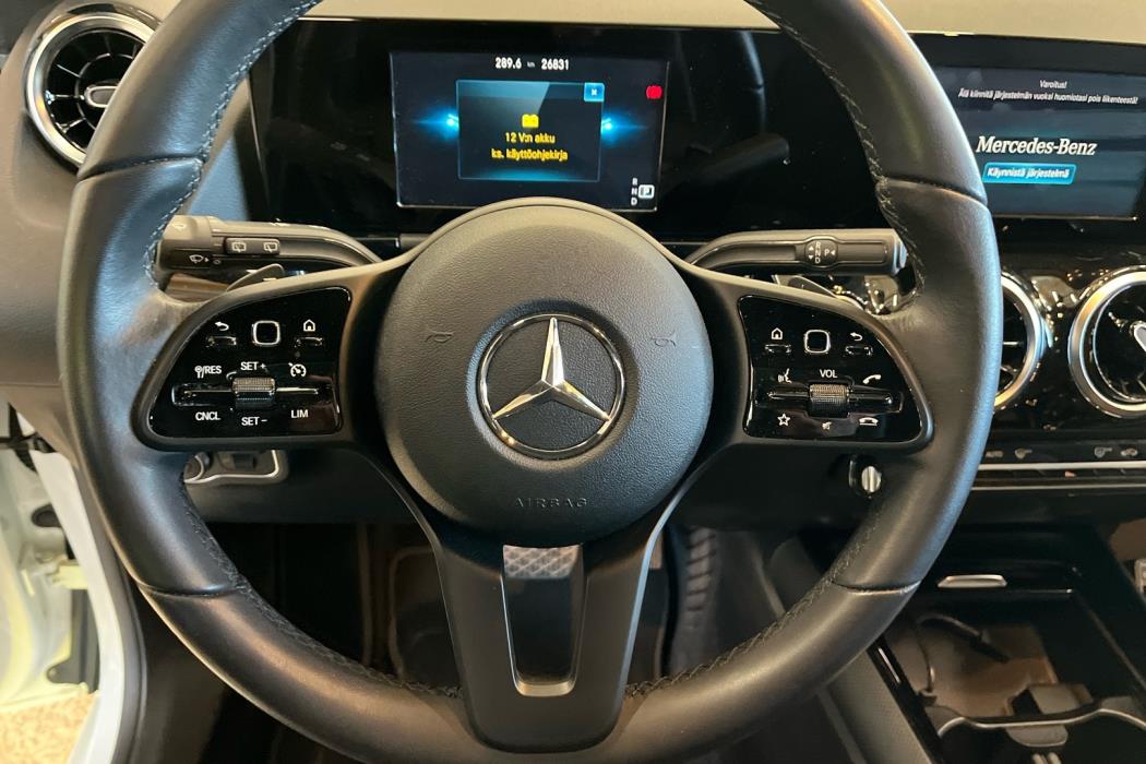 MERCEDES-BENZ B 2019
