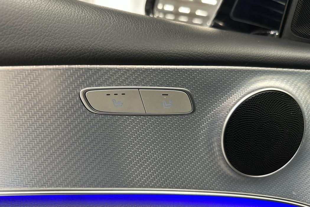 MERCEDES-BENZ E 2019