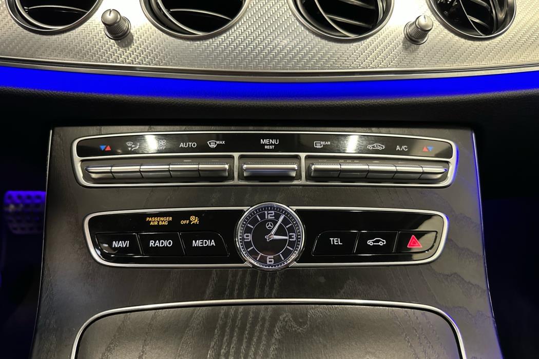 MERCEDES-BENZ E 2019