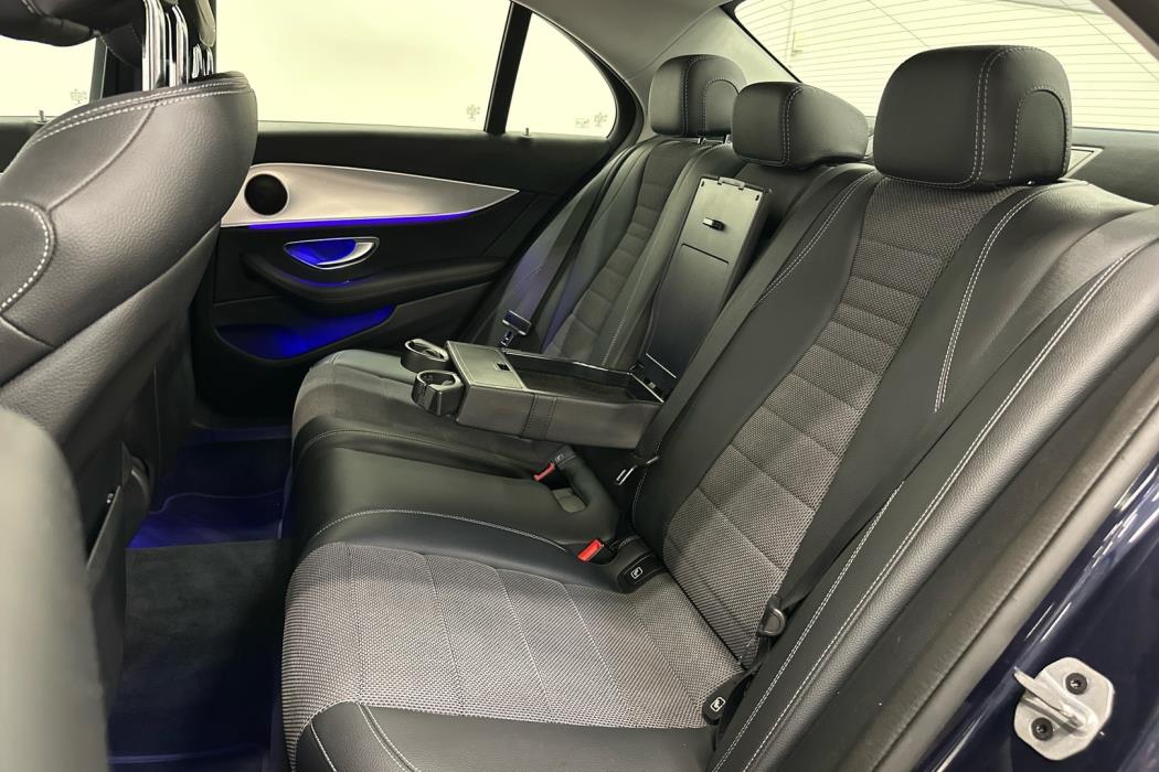 MERCEDES-BENZ E 2019