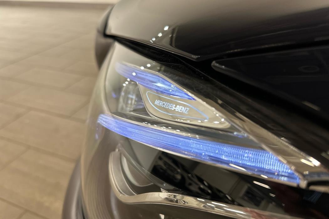 MERCEDES-BENZ E 2019