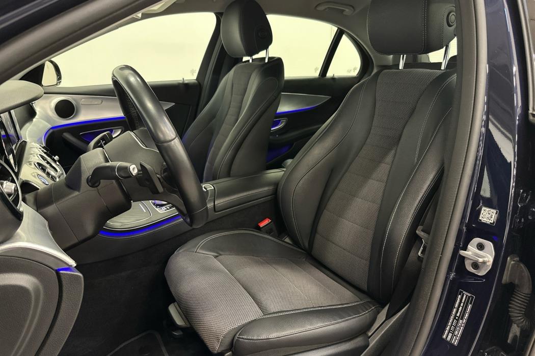 MERCEDES-BENZ E 2019