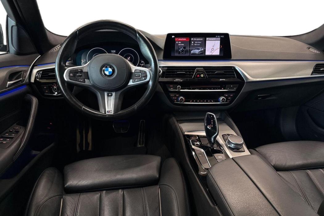 BMW 530 2019