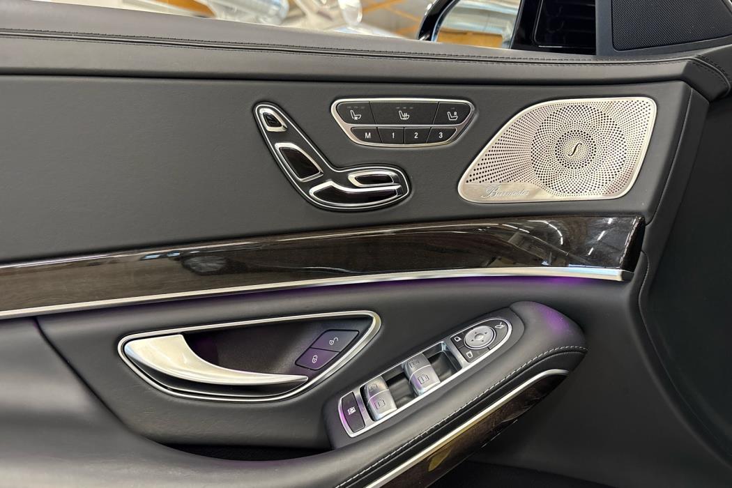 MERCEDES-BENZ S 2017