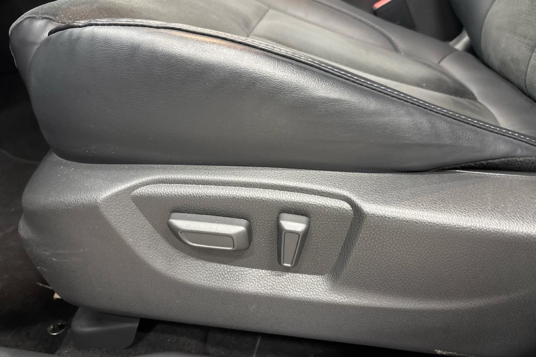 MITSUBISHI Eclipse Cross 2024