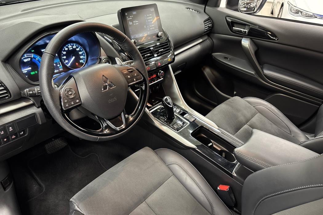 MITSUBISHI Eclipse Cross 2024