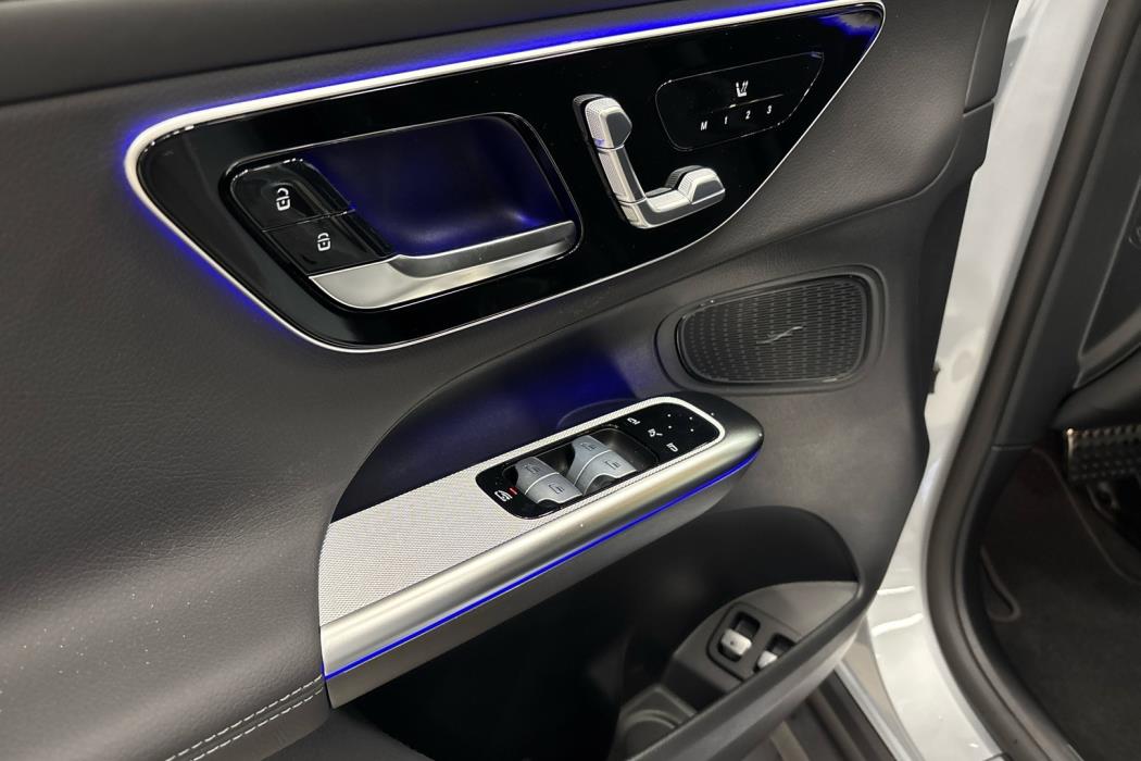 MERCEDES-BENZ GLC 2026