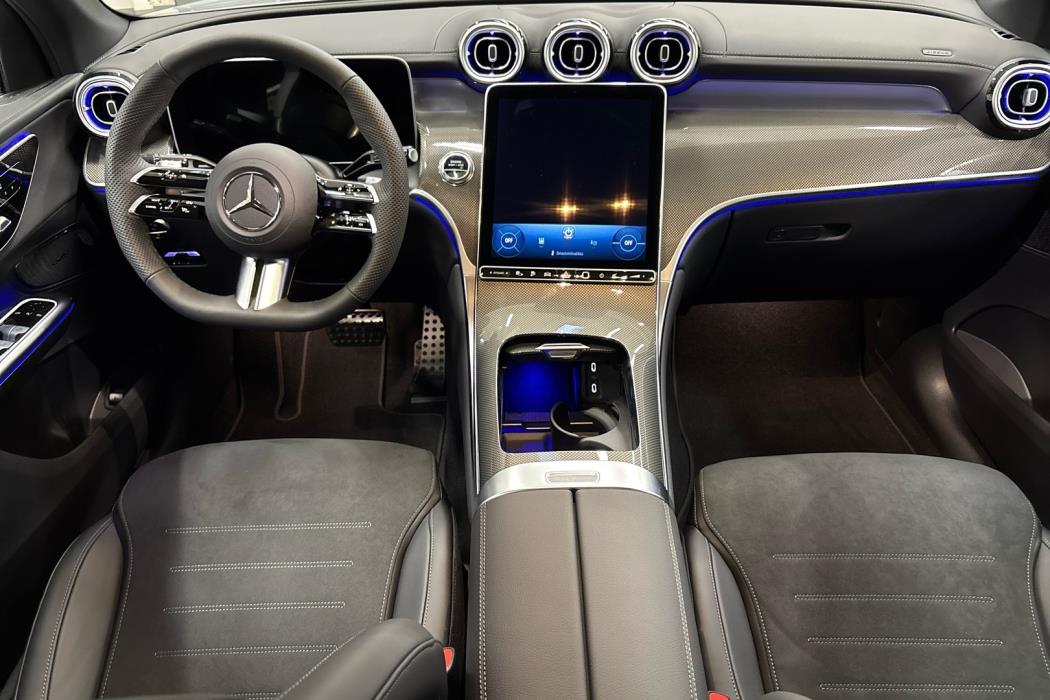 MERCEDES-BENZ GLC 2026