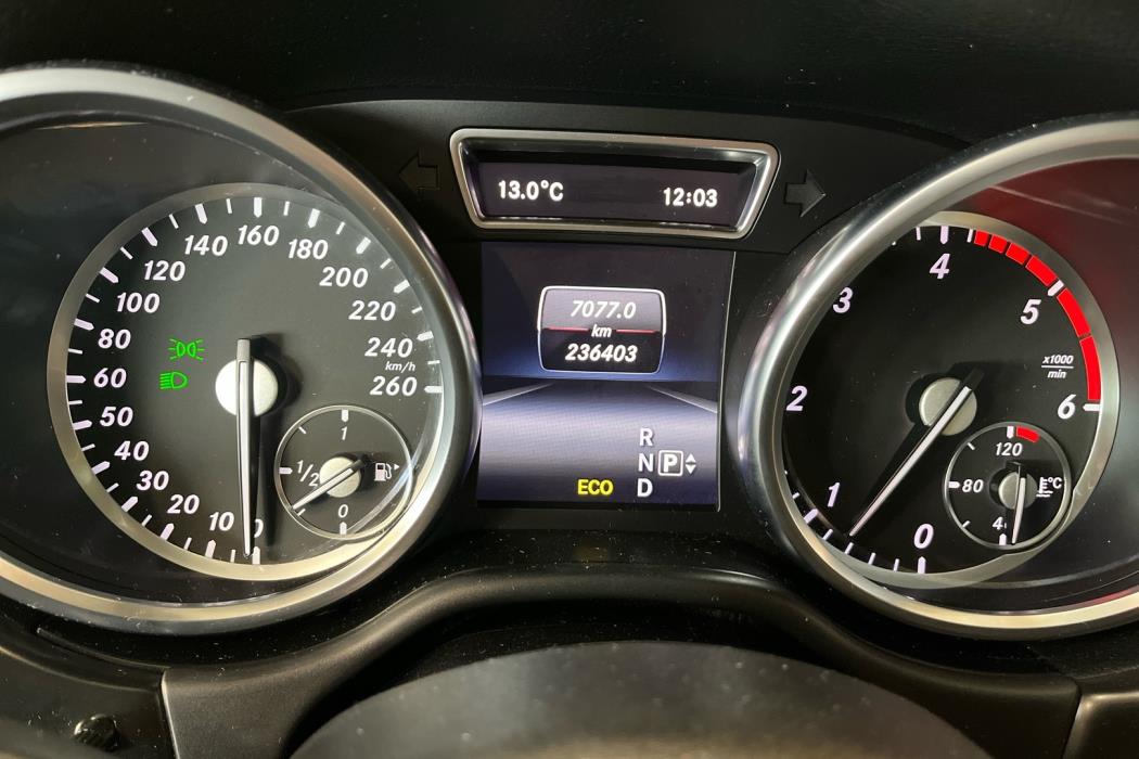 MERCEDES-BENZ GL 2014