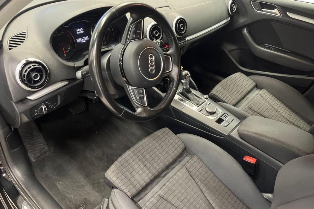 AUDI A3 2014