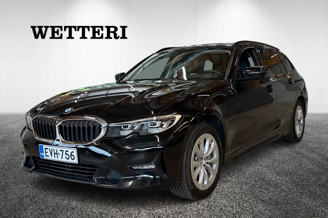 BMW 330 2020