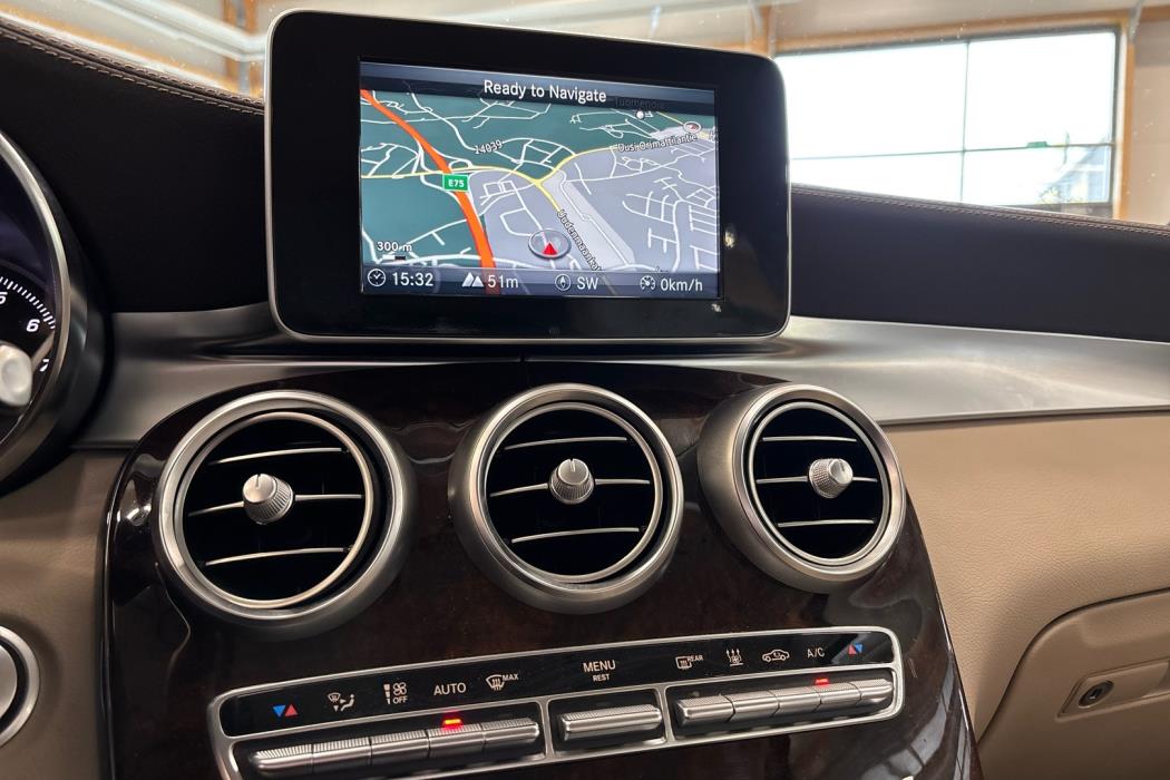 MERCEDES-BENZ GLC 2018