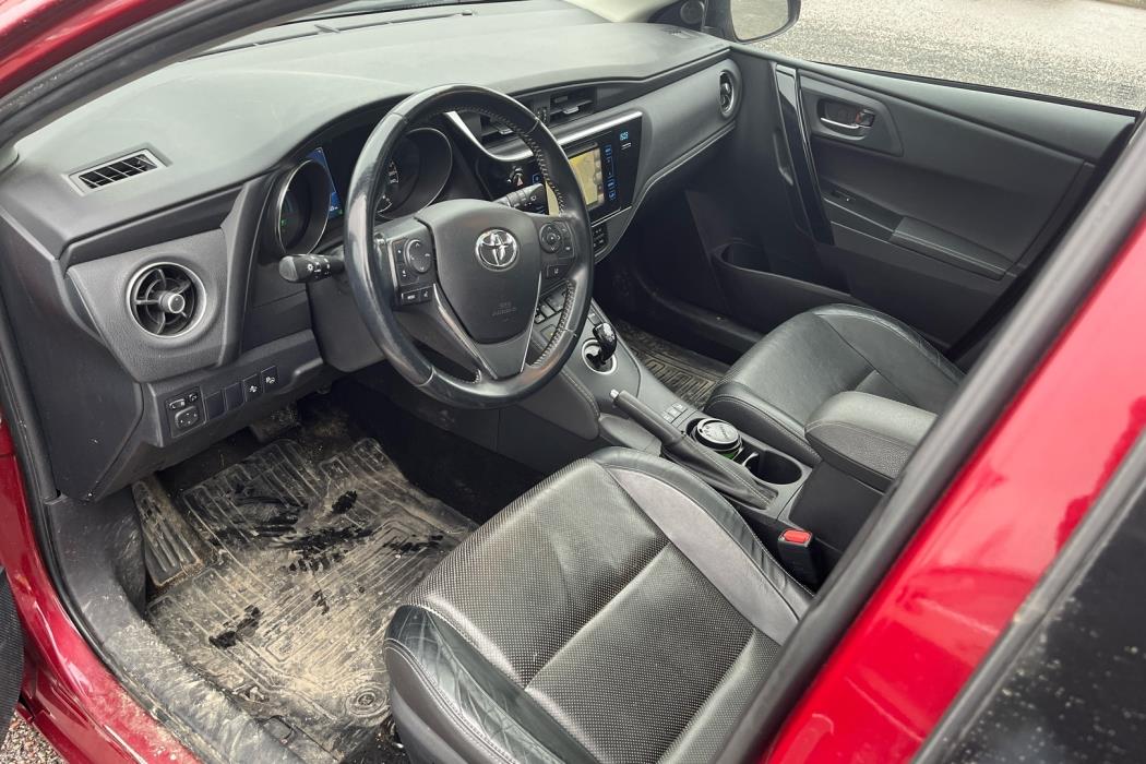 TOYOTA Auris 2018