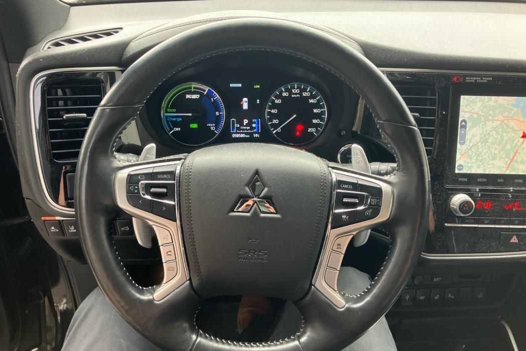 MITSUBISHI Outlander PHEV 2021