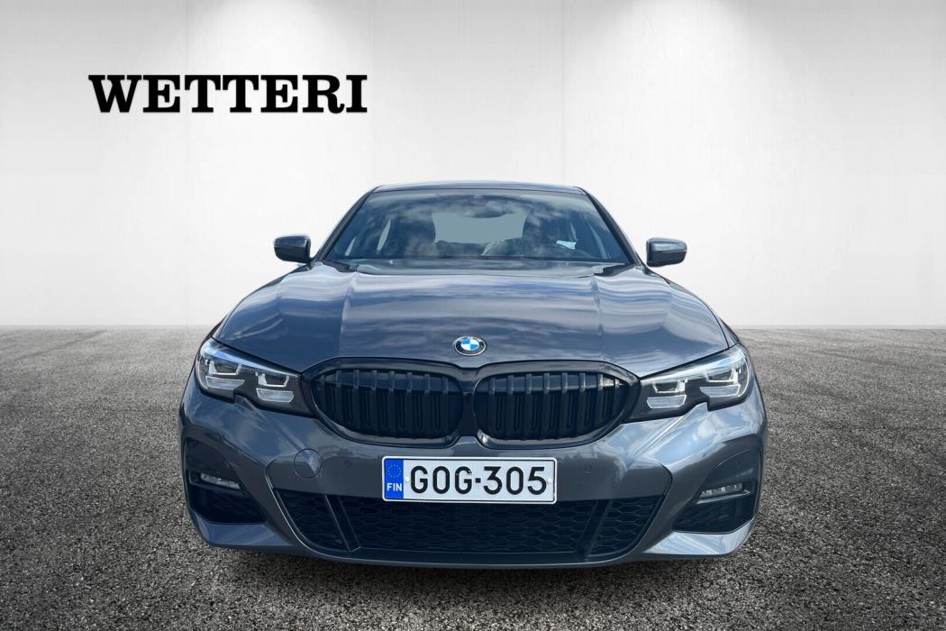 BMW 330 2021