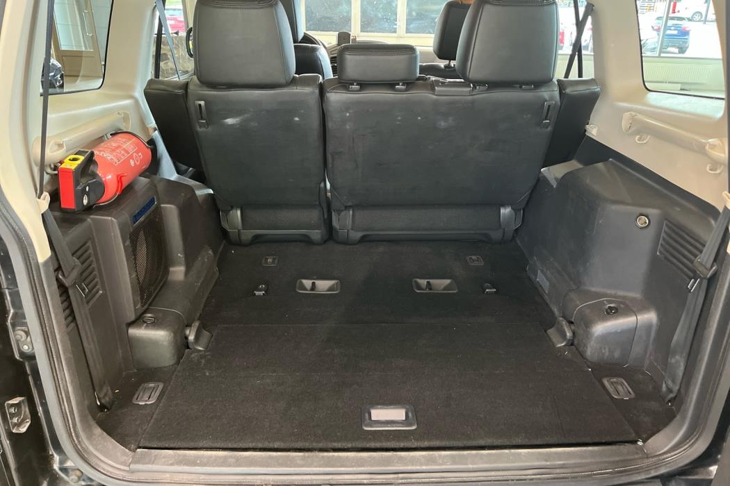 MITSUBISHI Pajero 2015