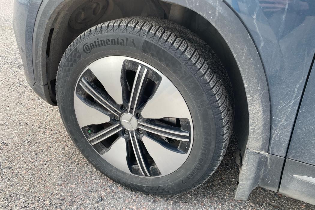 MERCEDES-BENZ EQA 2022