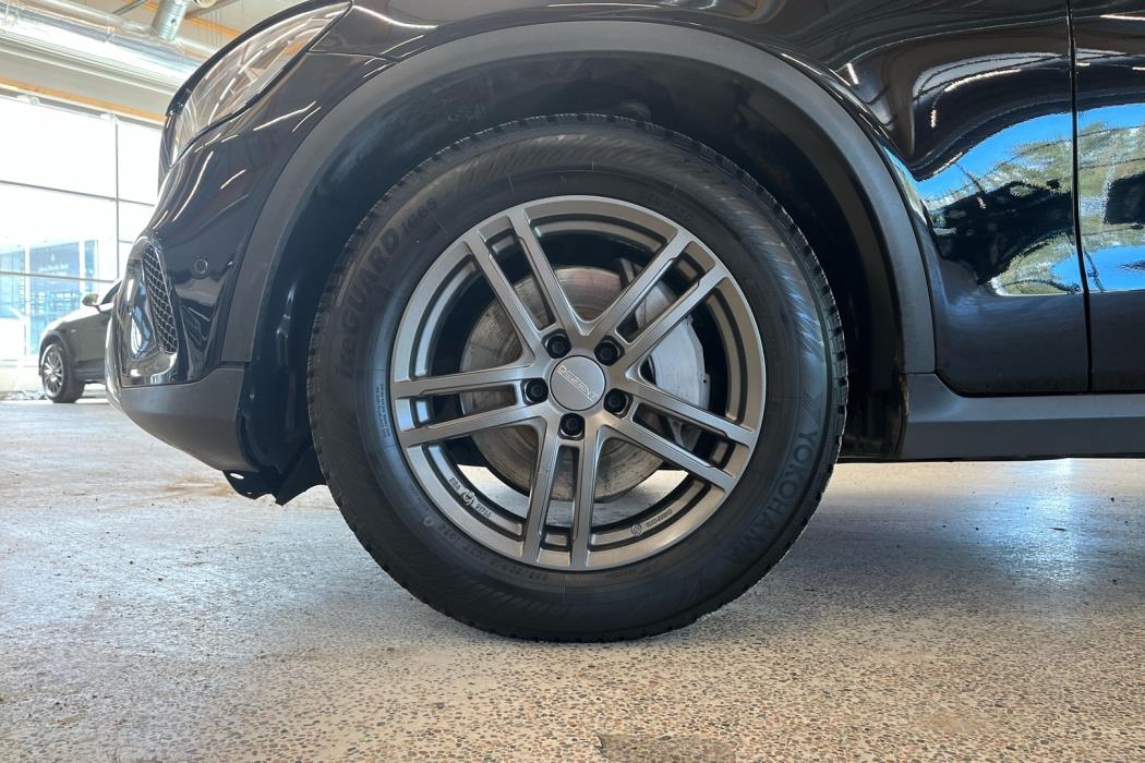 MERCEDES-BENZ GLC 2020