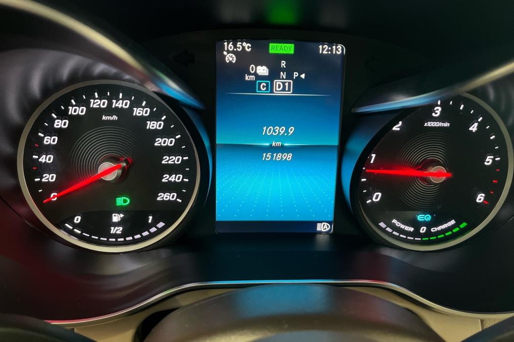 MERCEDES-BENZ GLC 2020