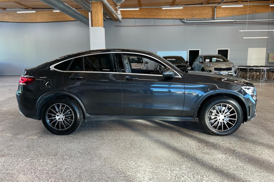 MERCEDES-BENZ GLC 2020