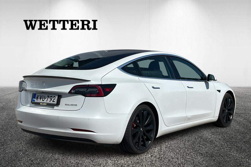 TESLA Model 3 2019