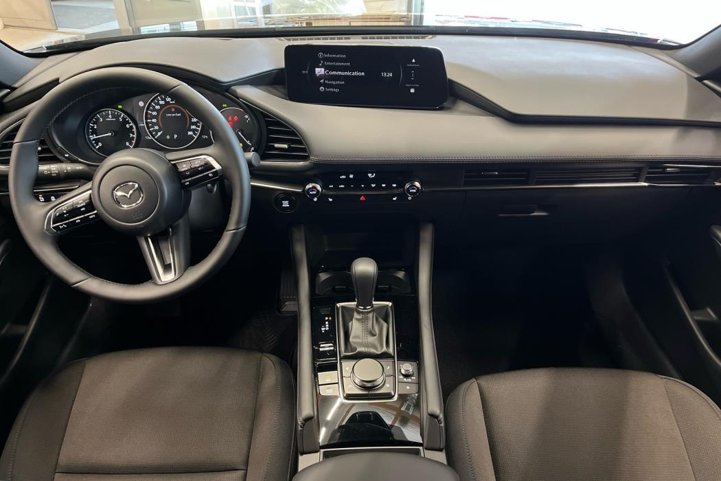 MAZDA Mazda3 2026