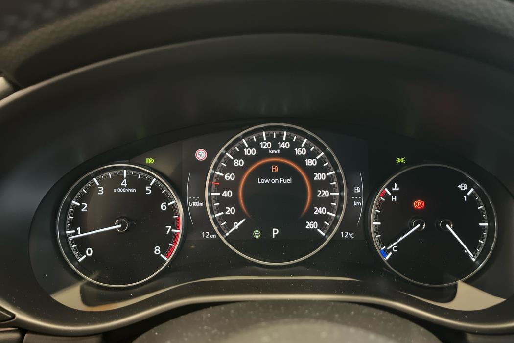 MAZDA Mazda3 2026
