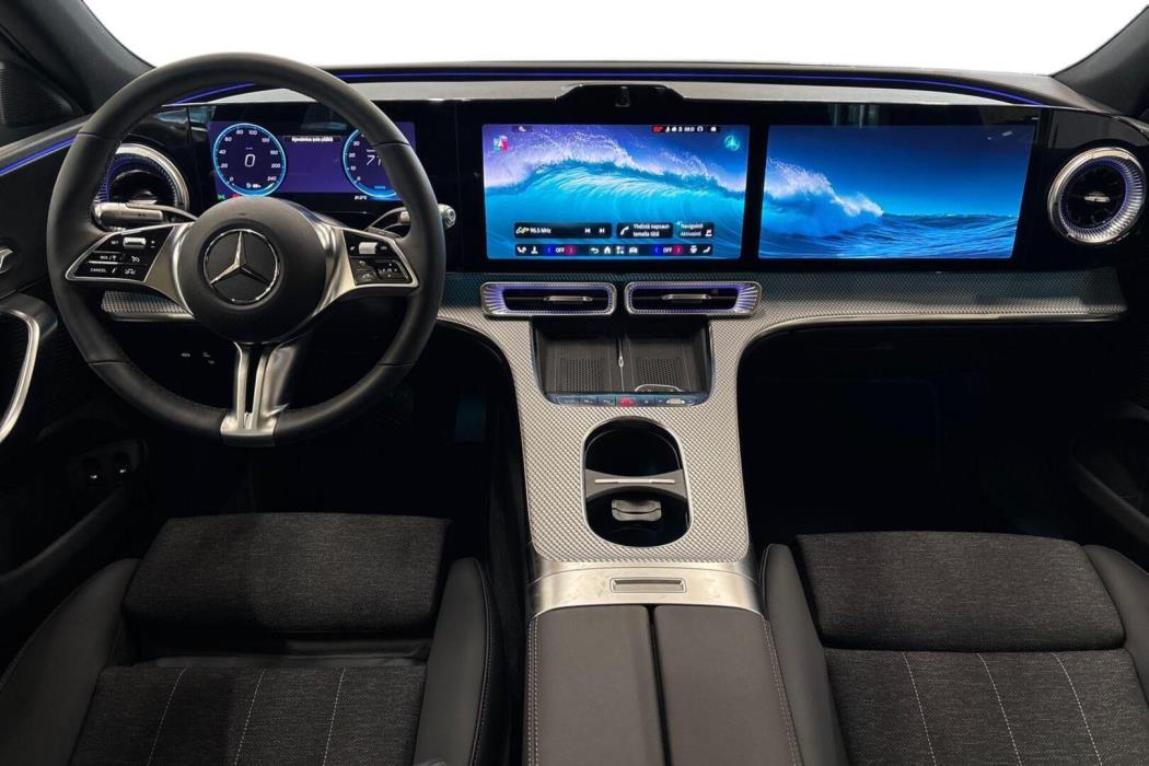 MERCEDES-BENZ C 2026