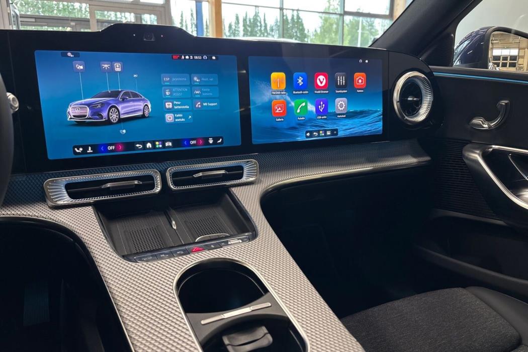 MERCEDES-BENZ C 2026
