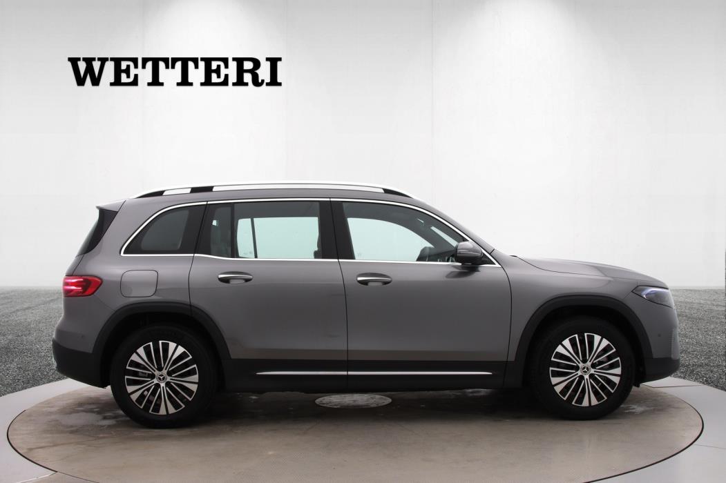 MERCEDES-BENZ EQB 2025