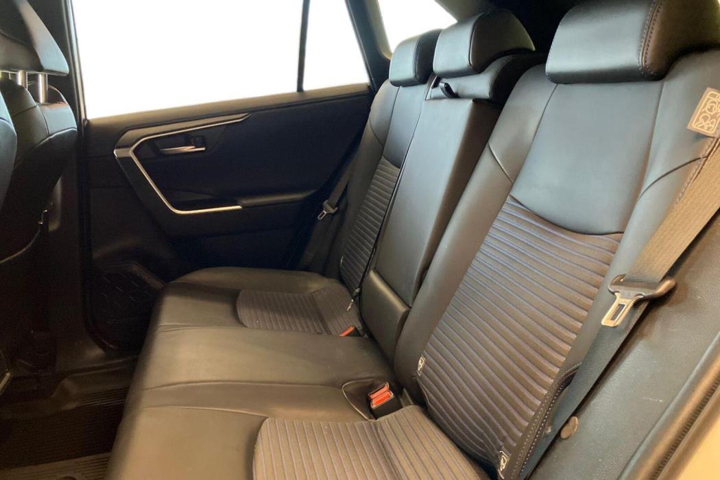 TOYOTA RAV4 2020