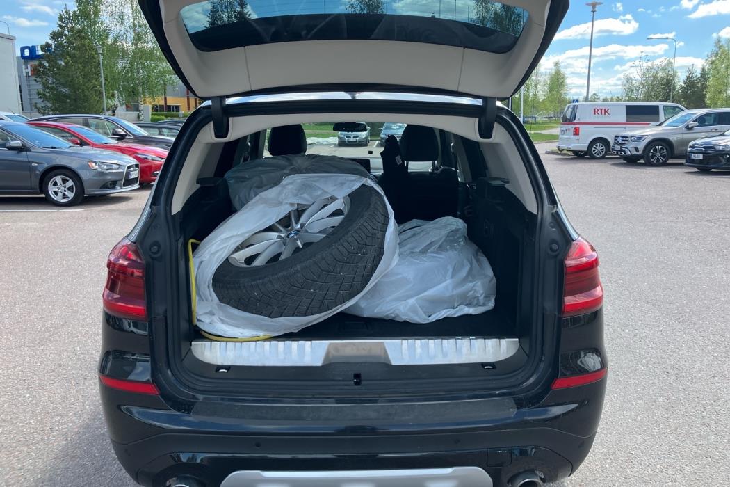 BMW X3 2021