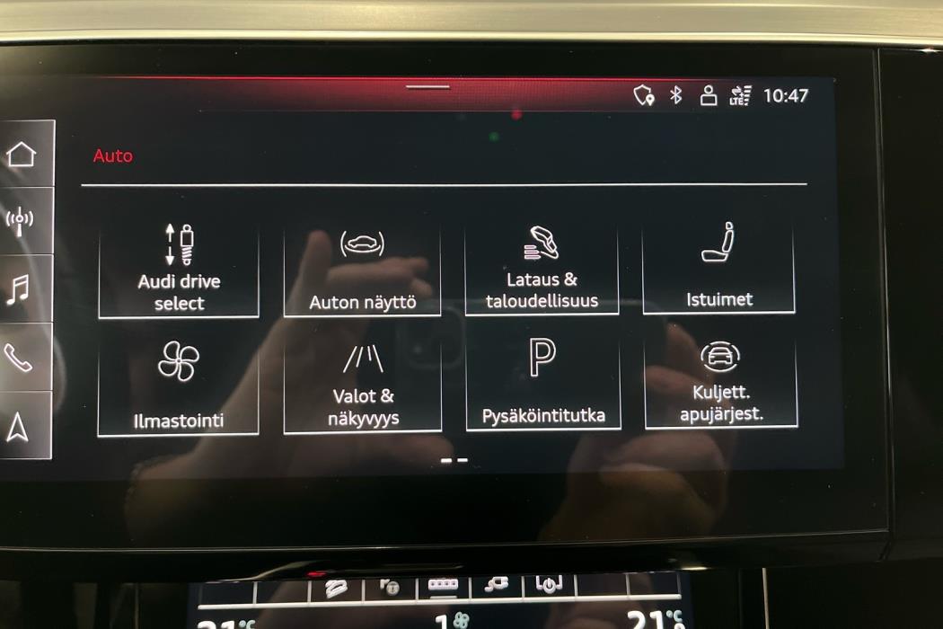 AUDI e-tron 2022