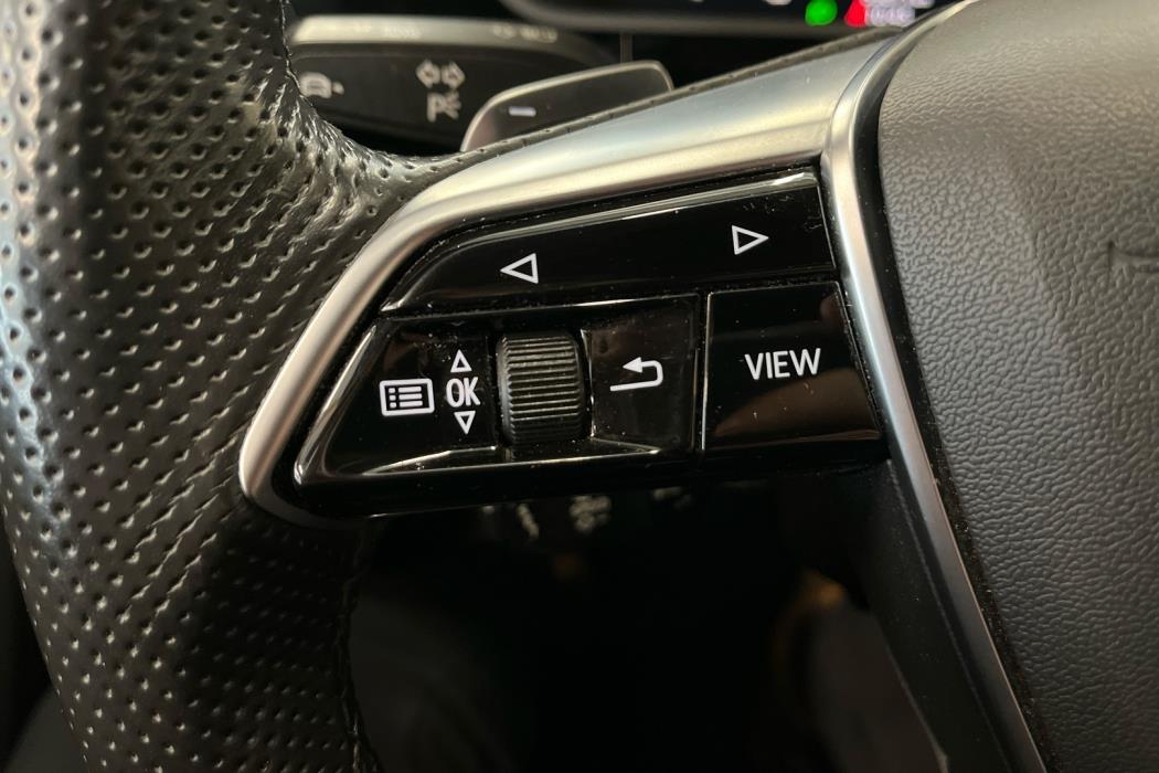 AUDI e-tron 2022
