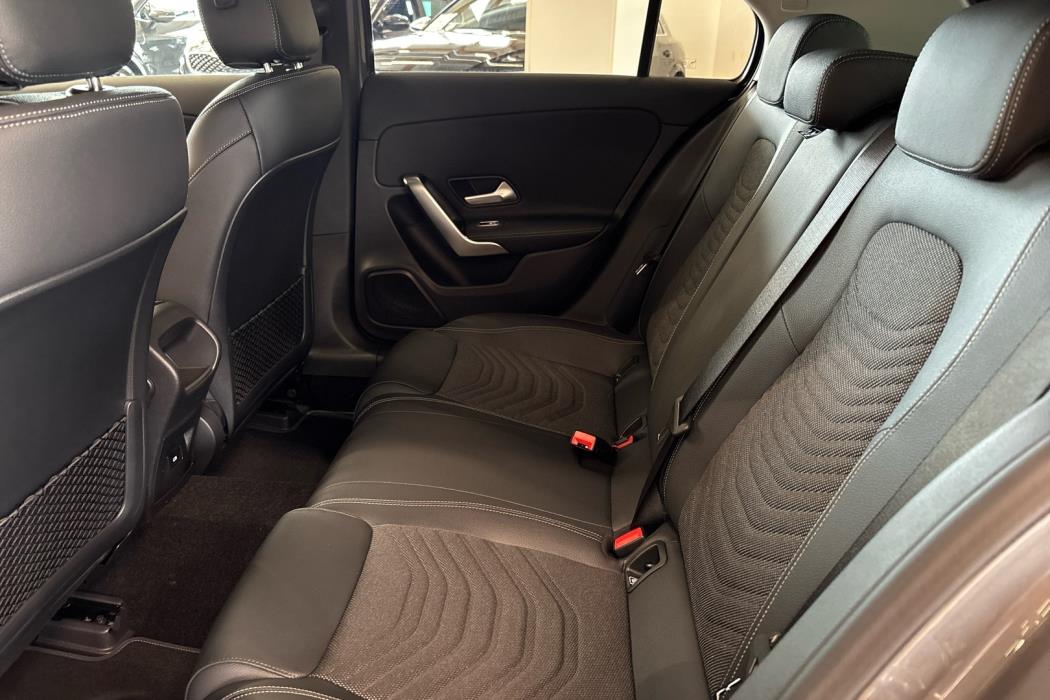 MERCEDES-BENZ A 2026