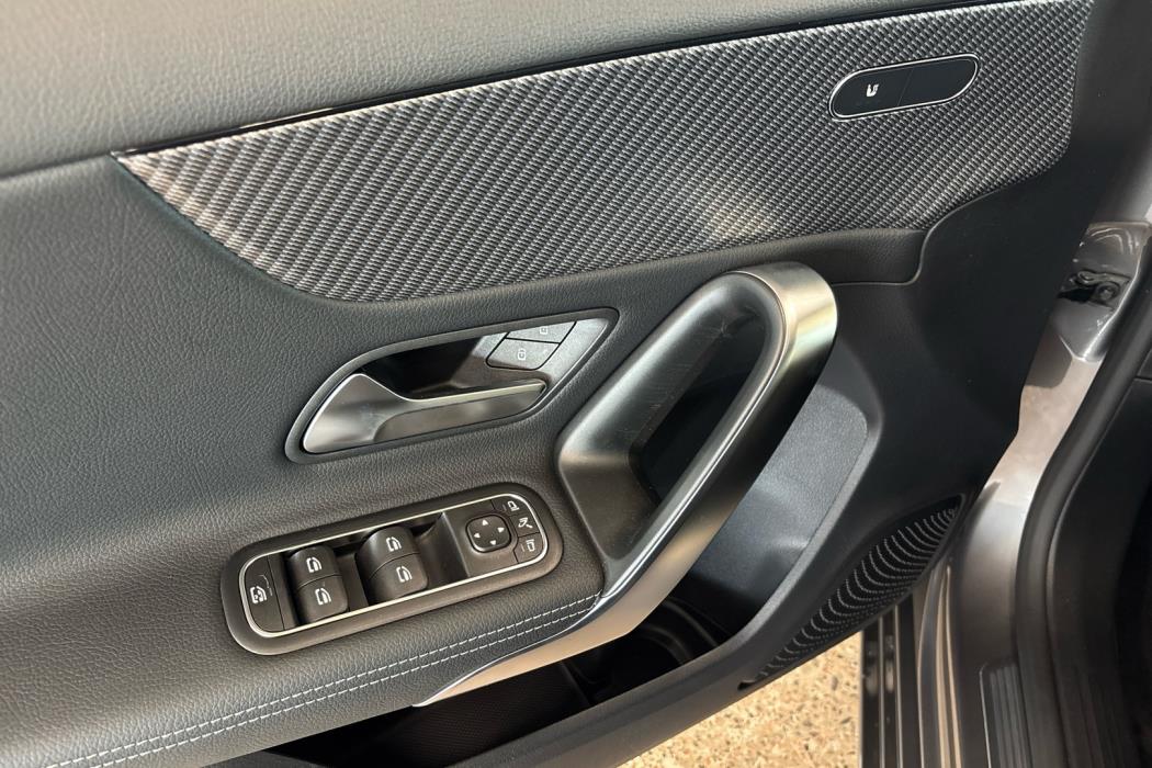 MERCEDES-BENZ A 2026