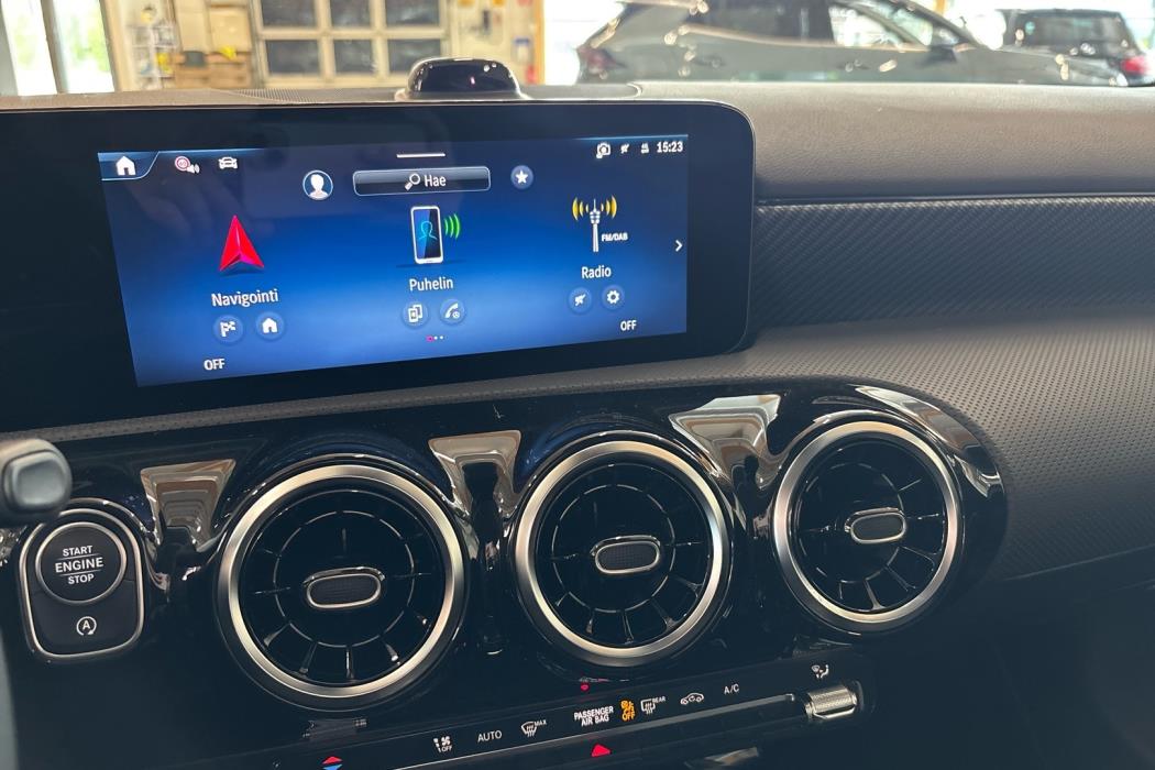MERCEDES-BENZ A 2026
