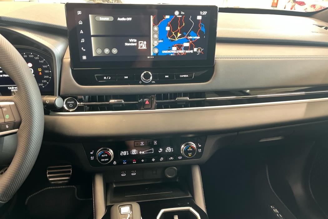 MITSUBISHI Outlander 2026