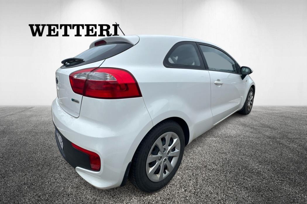 KIA Rio 2015