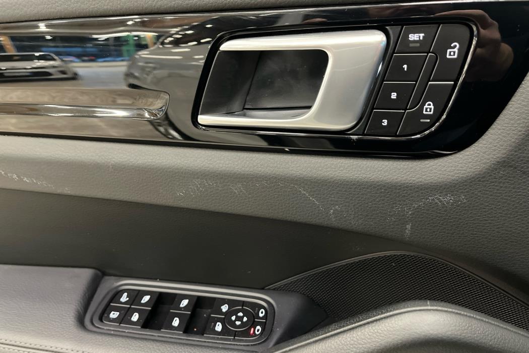 PORSCHE Cayenne 2022