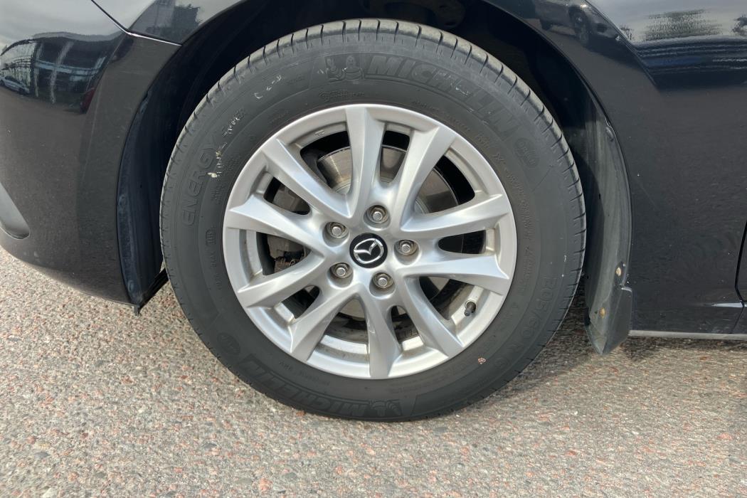 MAZDA Mazda3 2016