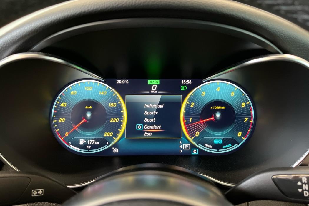 MERCEDES-BENZ C 2021