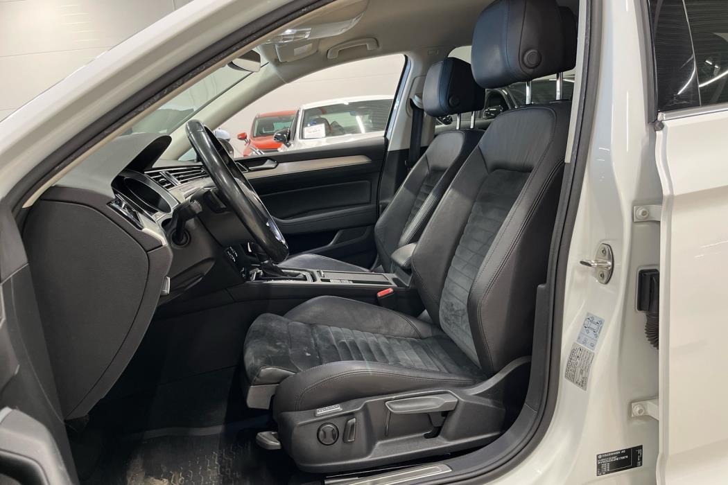VOLKSWAGEN Passat 2017