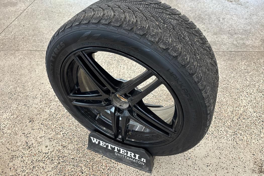 MERCEDES-BENZ E 2021