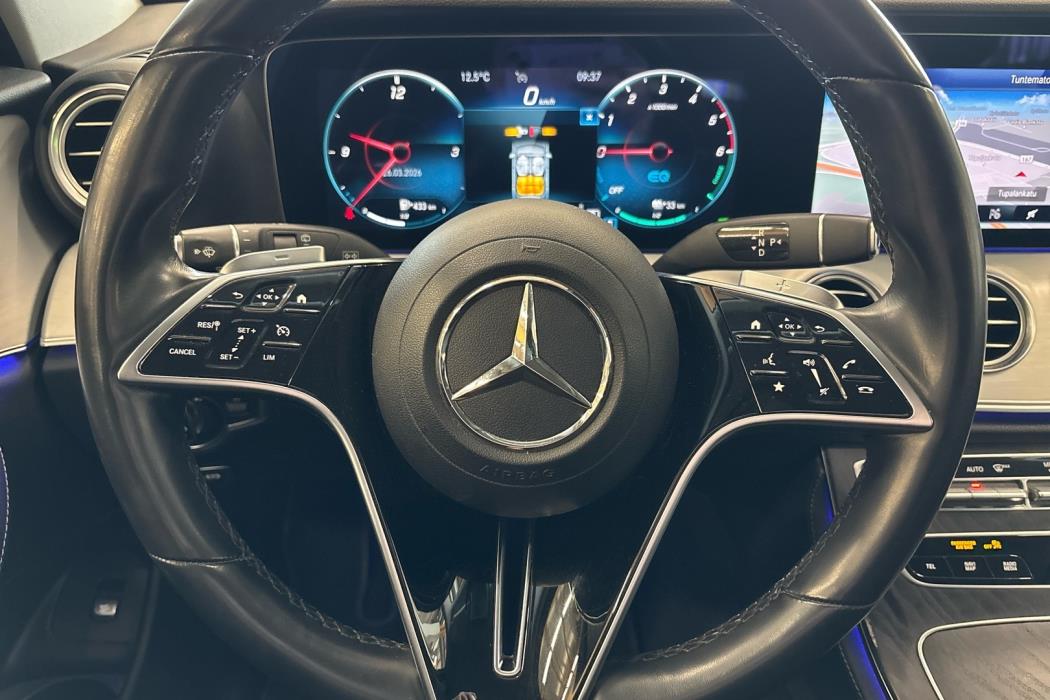 MERCEDES-BENZ E 2021