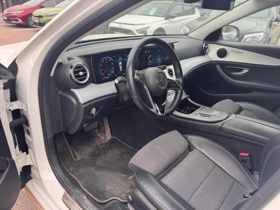 MERCEDES-BENZ E 2021