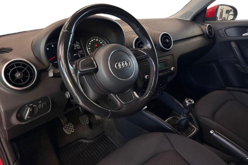 AUDI A1 2013