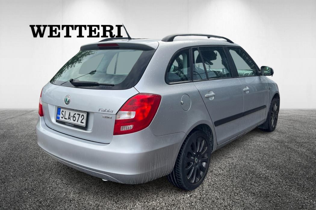 SKODA Fabia 2013